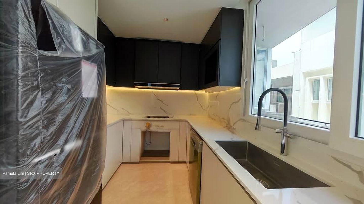 Jalan Baiduri (D15), Terrace #550198721